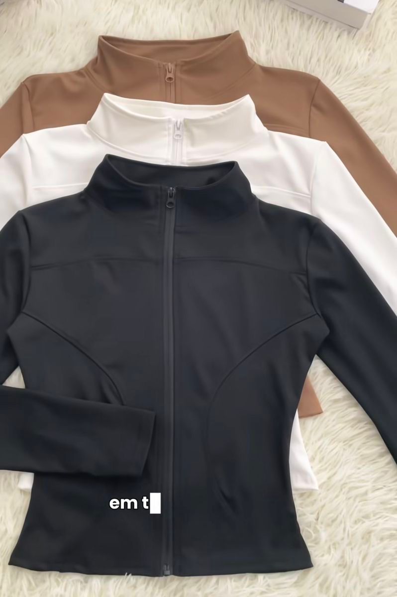 Ropa Deportiva de Mujer